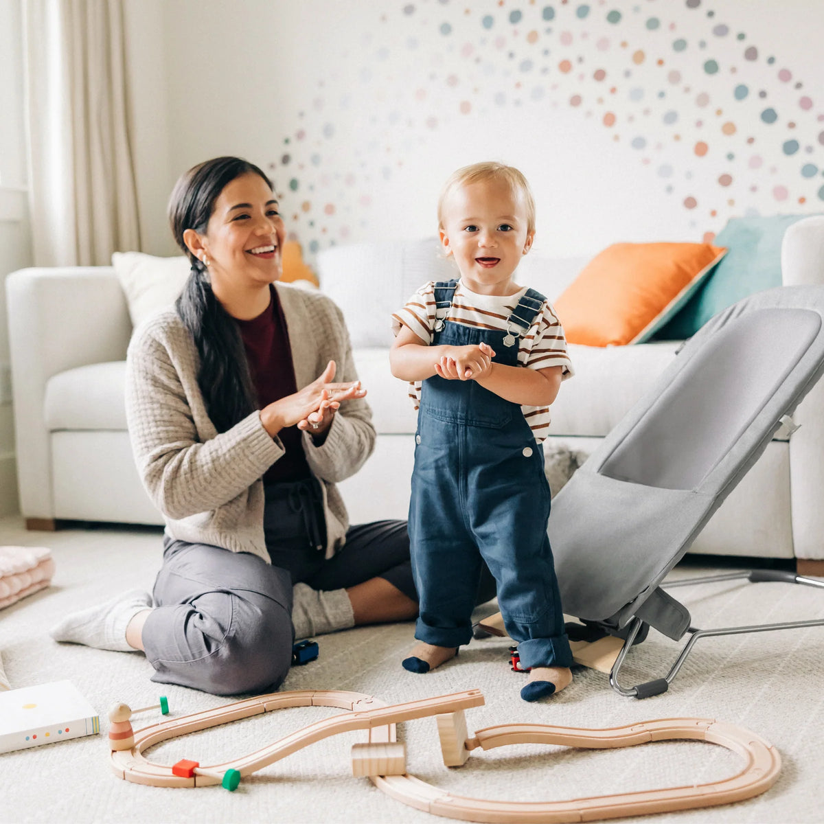 Uppababy, Mira Bouncer, Stella at Bygge Bo Baby & Kids Store |