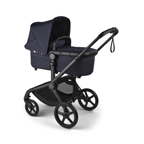 bugaboo steel blue Bugaboo, Fox 5 Renew with Bugaboo Otter, Black/Deep Indigo at Bygge Bo Baby & Kids Store