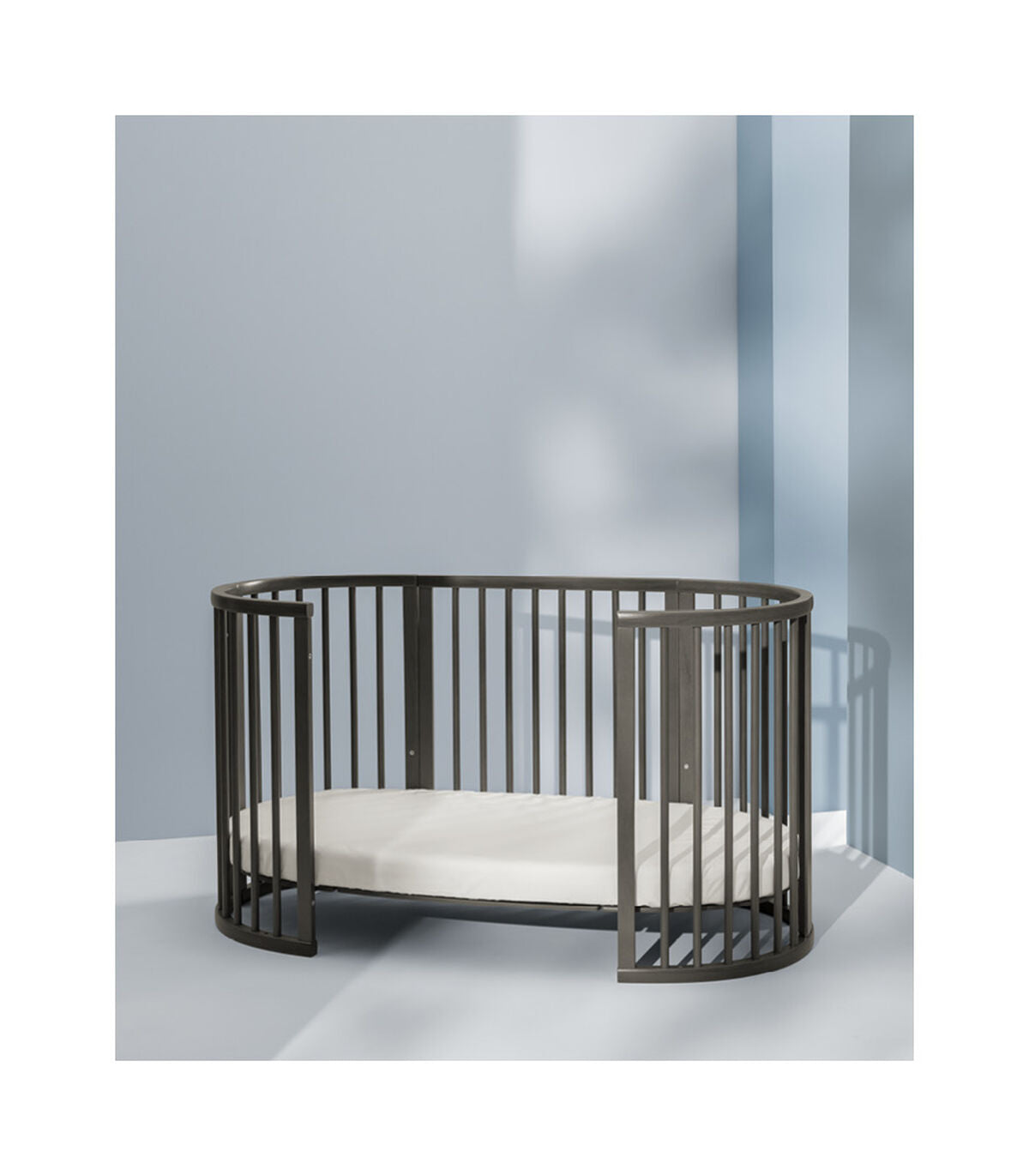 Stokke Sleepi Bed V3 at Bygge Bo Baby Kids Store Irish Store